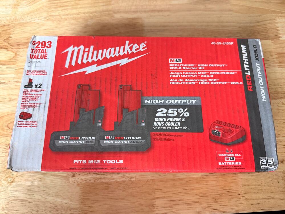 Milwaukee M12 REDLITHIUM High Output XC5.0 Starter Kit 2 Batteries Charger